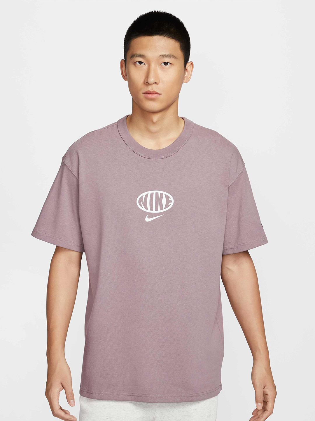Nike Sportswear Premium Essentials T-Shirt