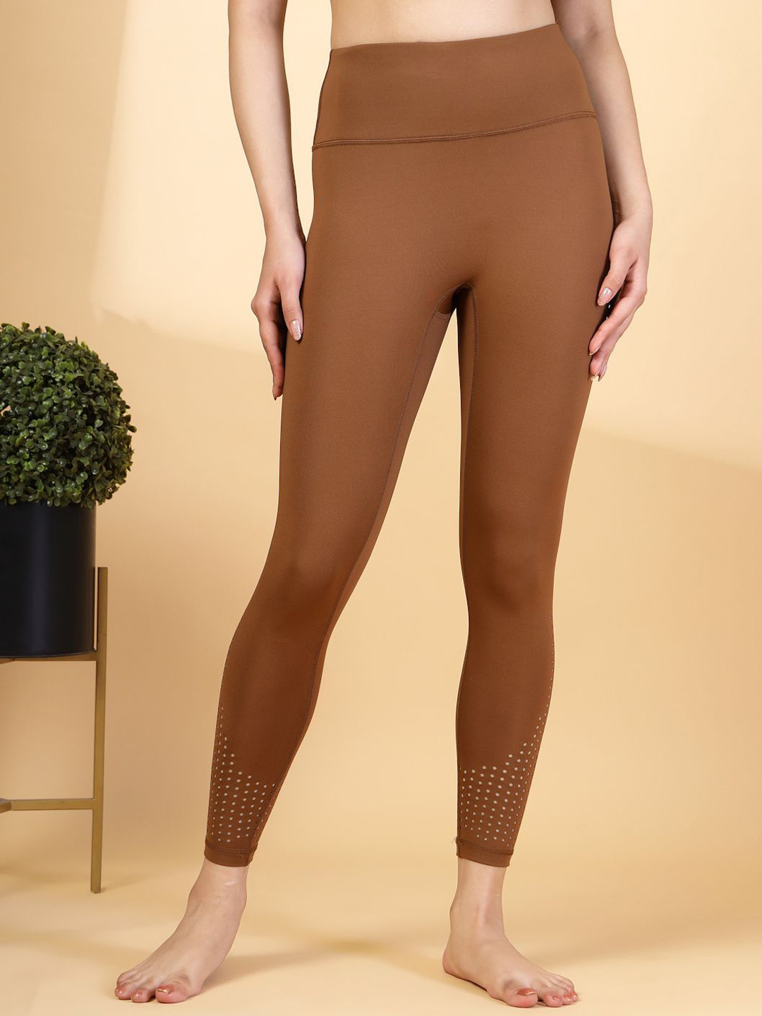 Invincible Yoga Training Laser Leggings