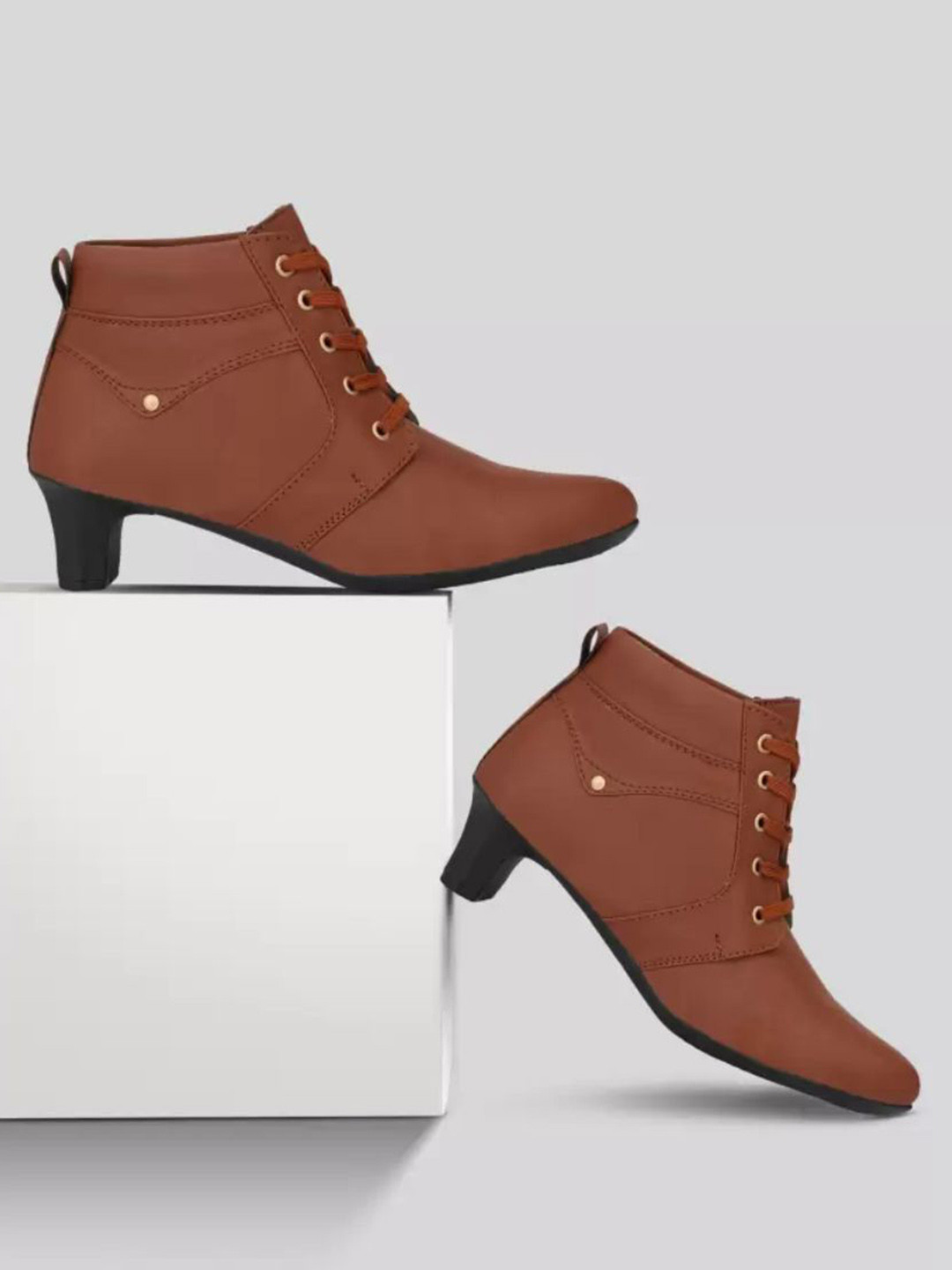 Neso Women Pointed Toe Lace-Ups Block Winter Boots