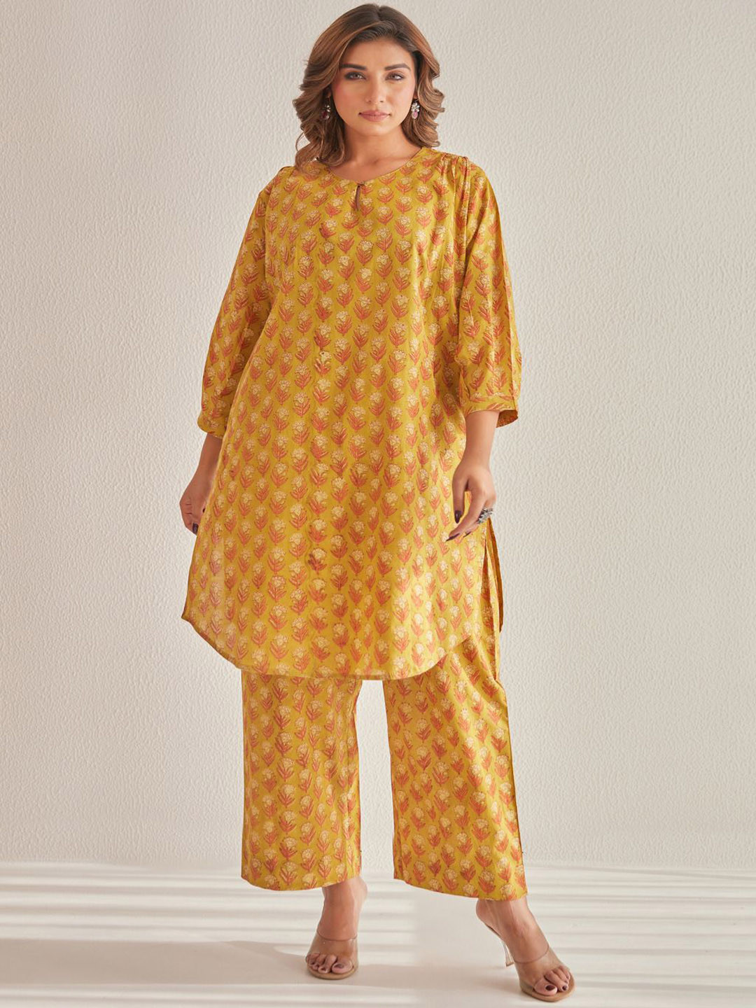TARA-C-TARA Floral Block Printed Keyhole Neck Pure Cotton Tunic With Palazzo