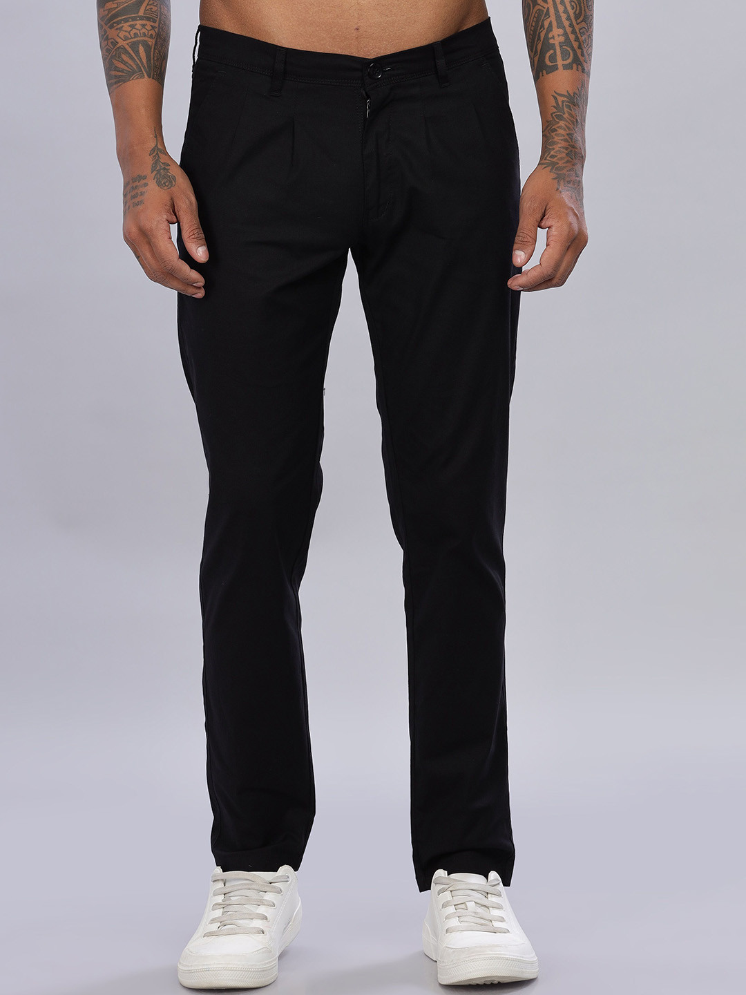 Kolor Fusion Men Smart Mid-Rise Slim Fit Pleated Chinos