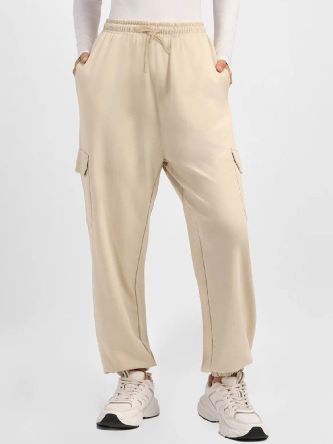 MS BOTTOM Women Mid-Rise Straight Fit Cargos