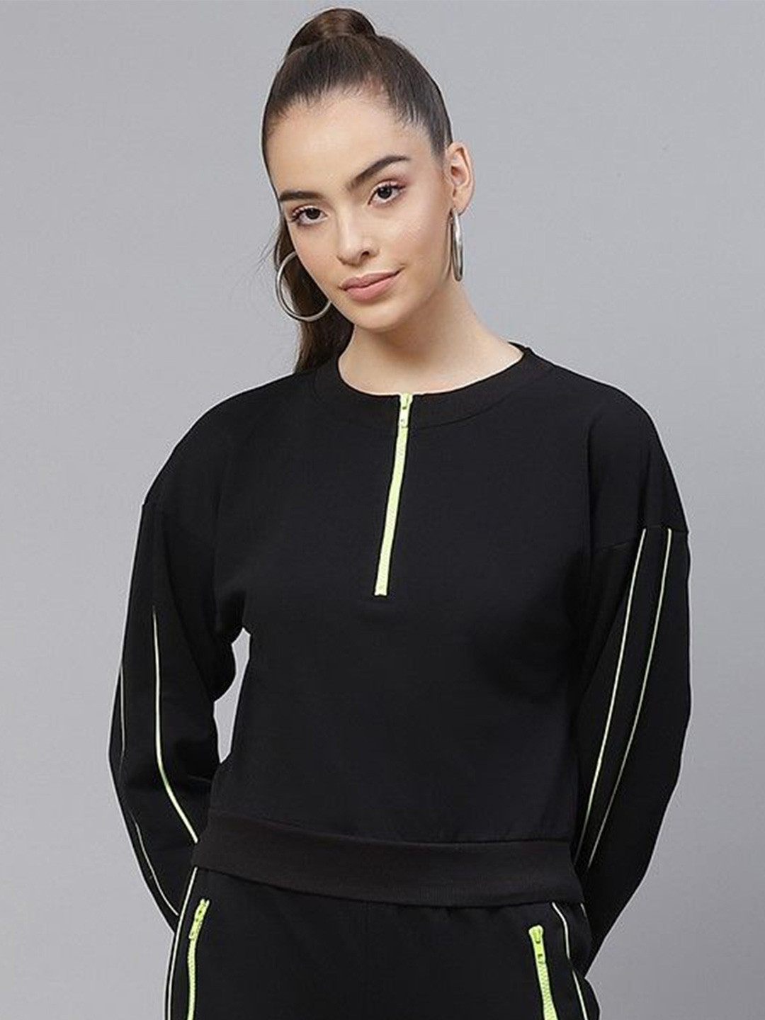 Laabha Women Textured Sweatshirt