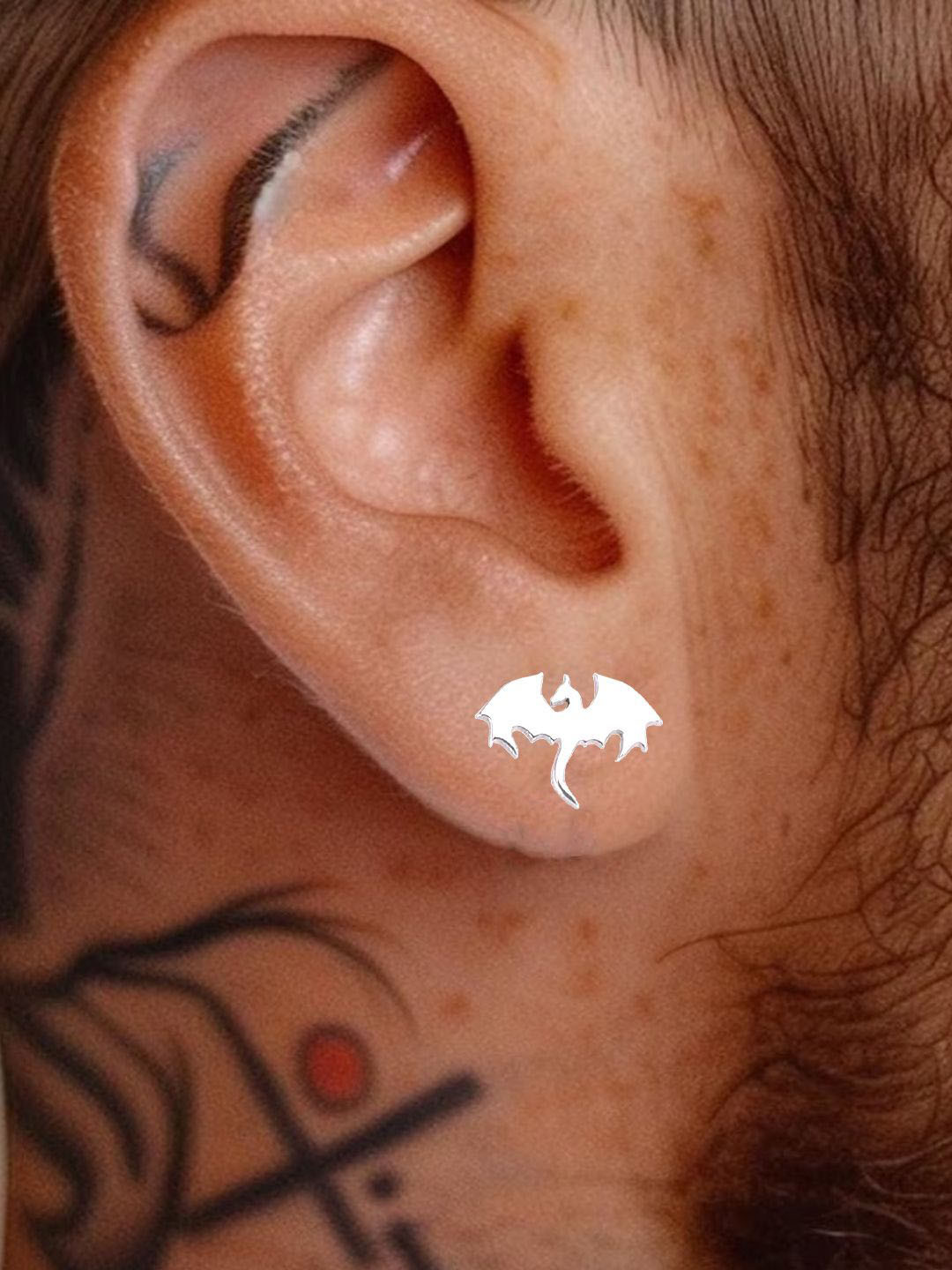 The Roadster Lifestyle Co. Men 925 Sterling Silver Dragon Fly Contemporary Shaped Studs