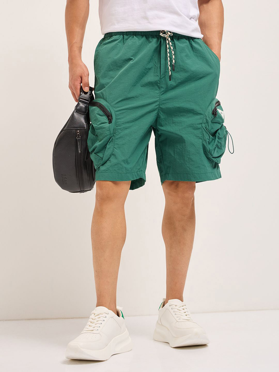 THE BEAR HOUSE Men's Solid Knee Length Shorts