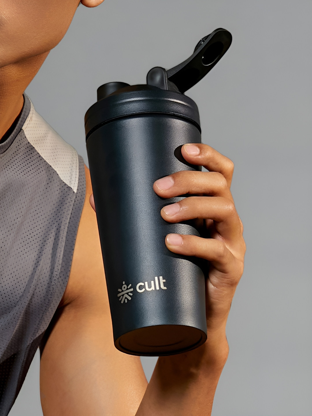 CULT Black CULT Steel Shaker 700ml