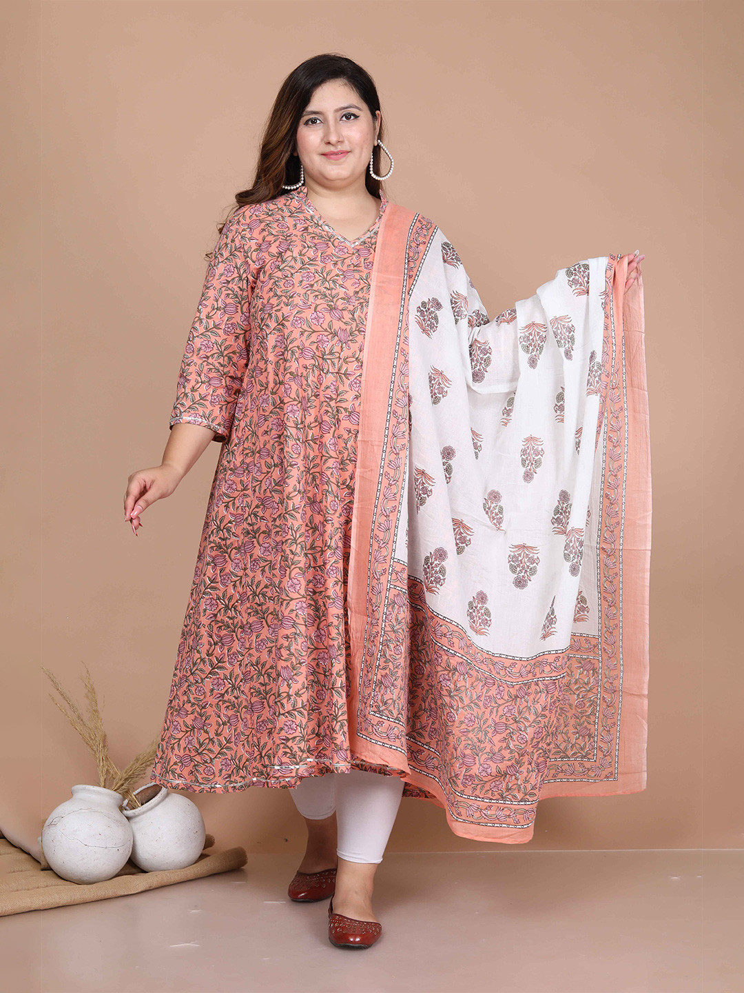 Doriyaan Plus Size Floral Printed Mandarin Collar Anarkali Kurta With Dupatta