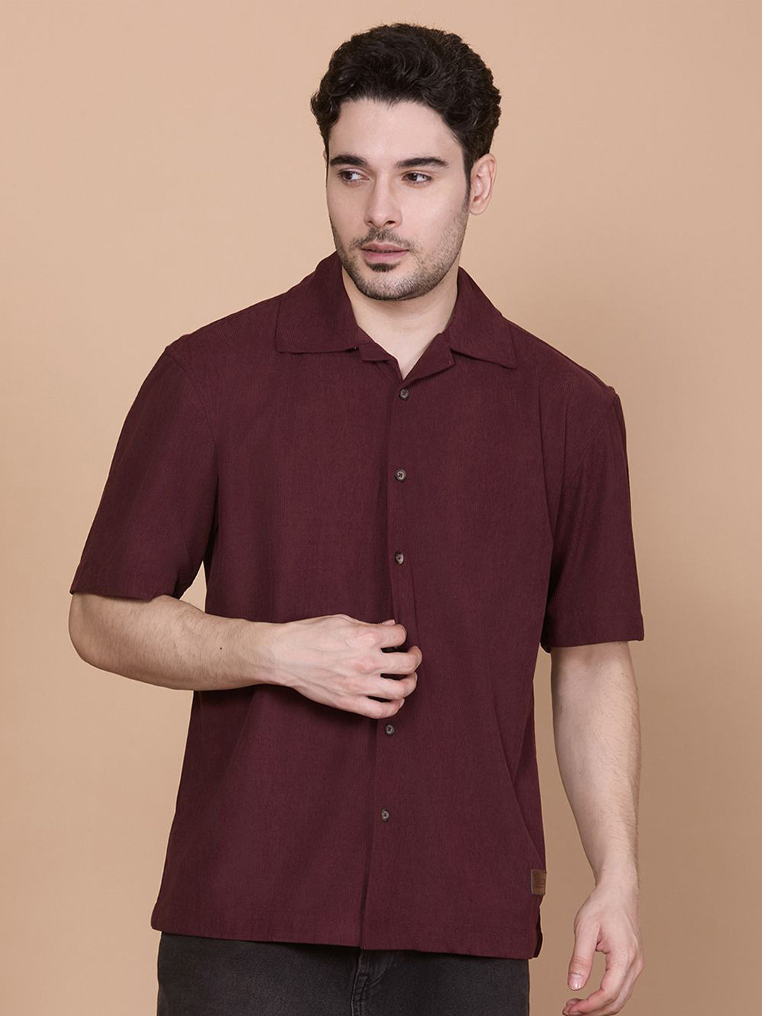 HangerLoop Men Regular Fit Solid Cuban Collar Casual Shirt