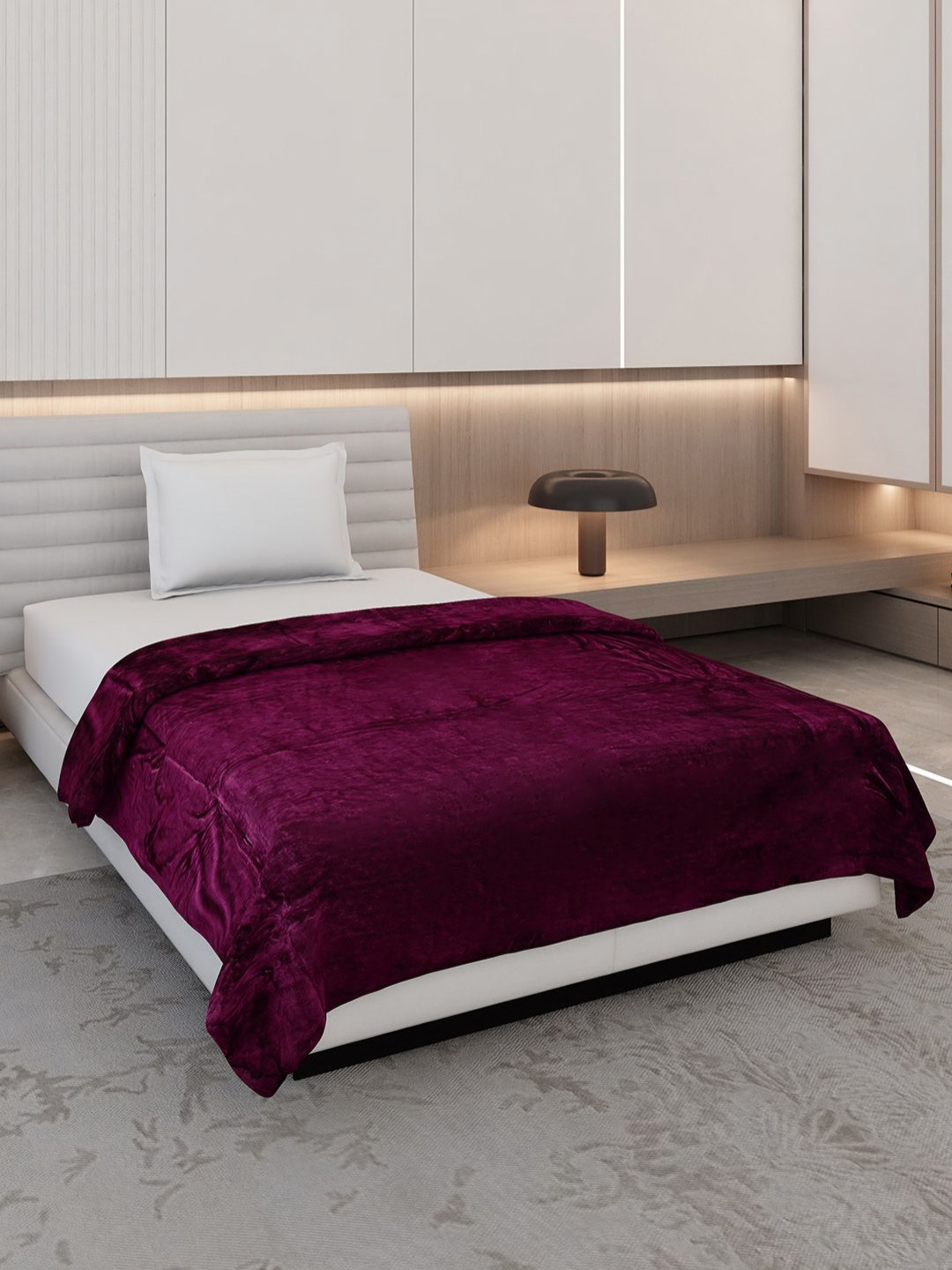Monte Carlo Burgundy AC Room 300 GSM Single Bed Blanket
