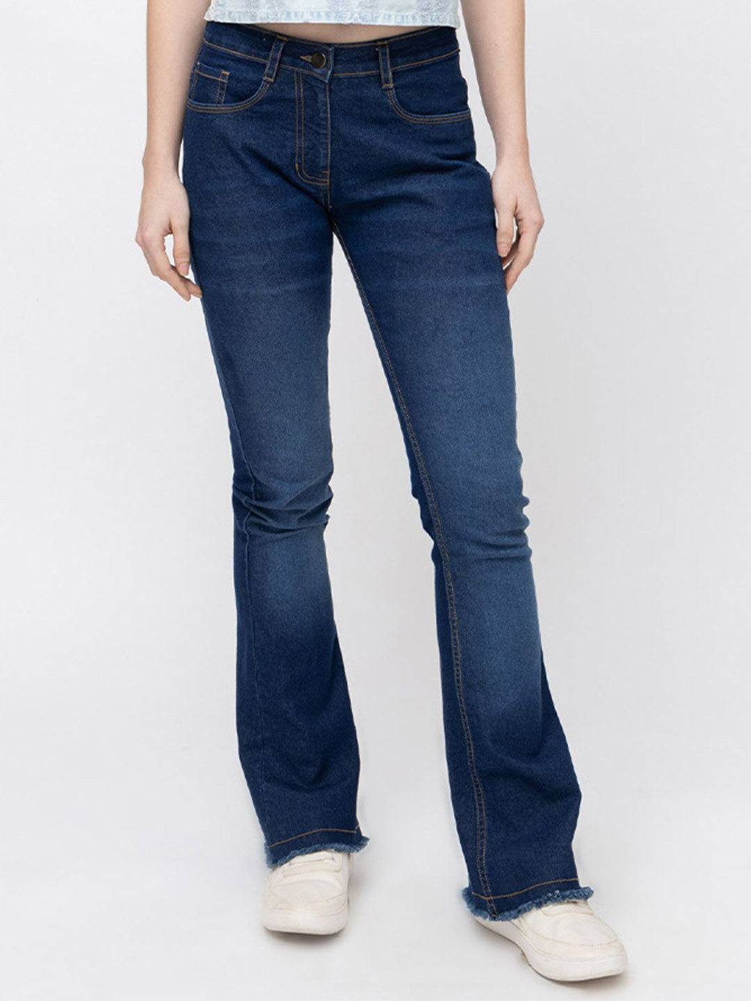 7OUNCE Women Low-Rise Light Fade Stretchable Bootcut Jeans