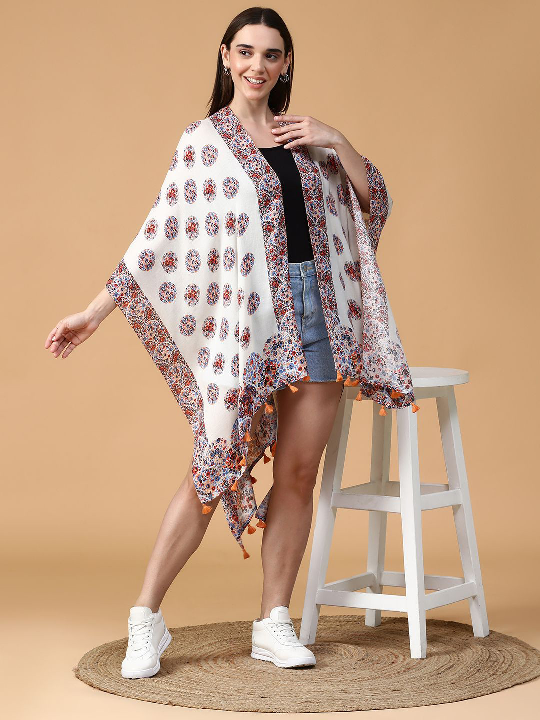 Tiara Ethnic Motifs Printed Open Front Shrug