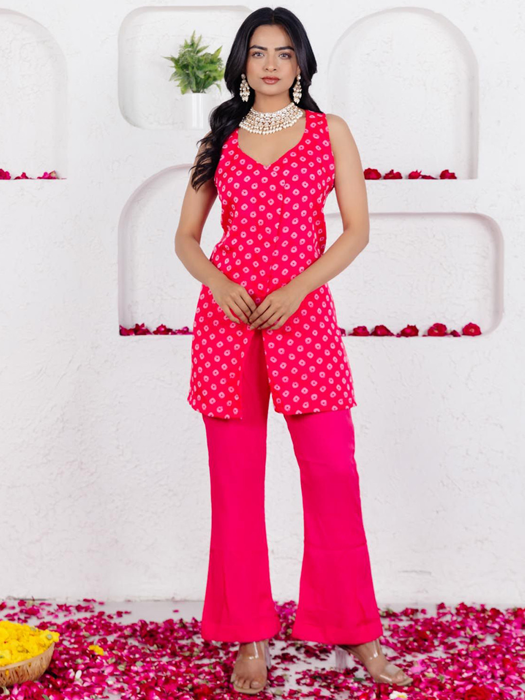 DEASHA INDIA MIRIN Bandhani Printed Sleeveless Tunic With Trouser