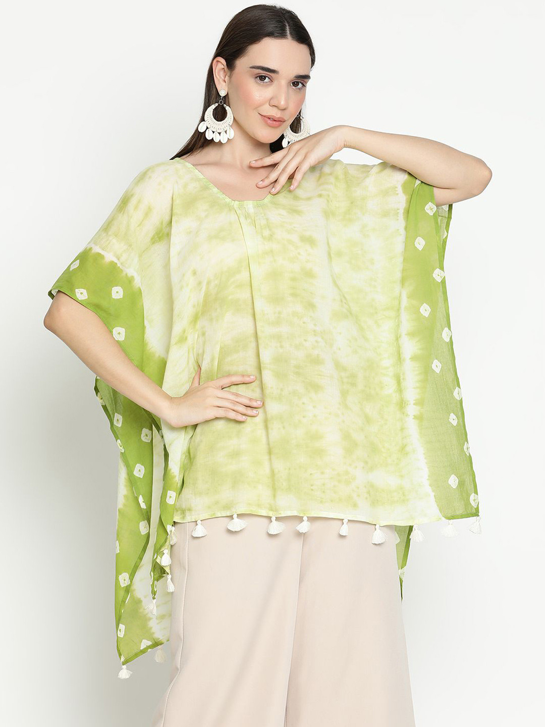 Tiara Bandhani Printed Cotton Tasselled Waterfall Shrug