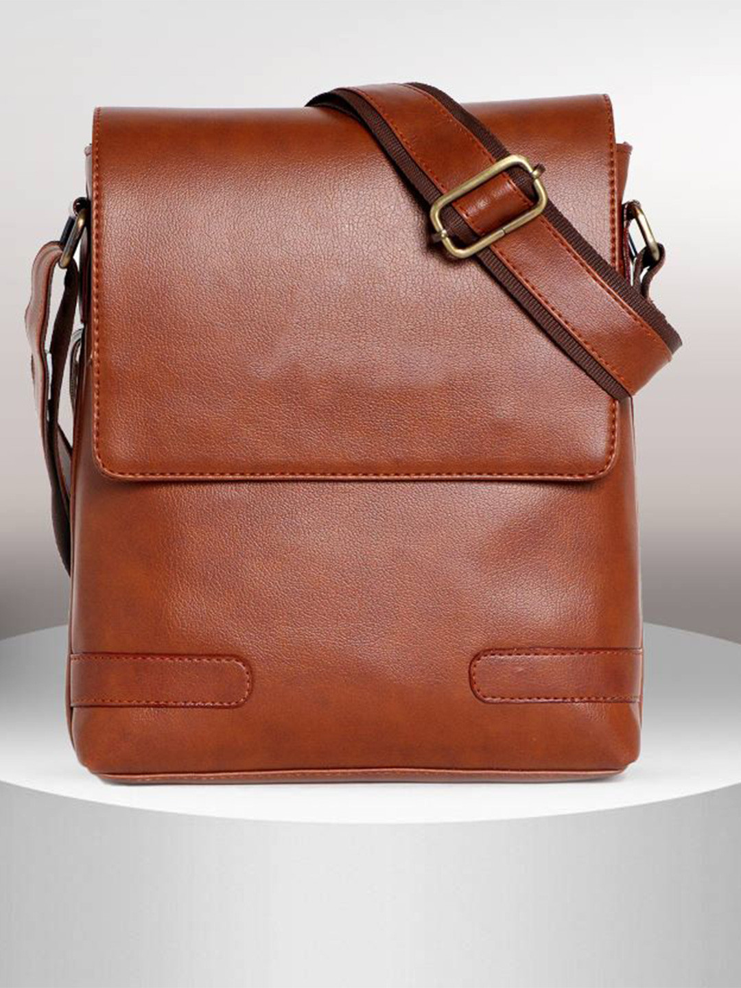 ZipCraze Men Solid Messenger Bag