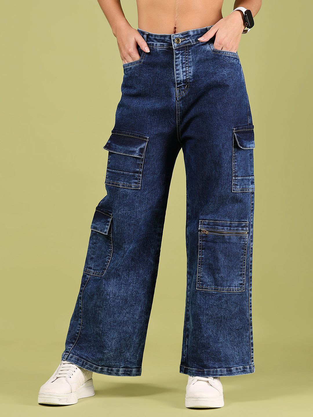 V-Mart Women Baggy Fit Mid-Rise Clean Look Light Fade Non Stretchable Jeans