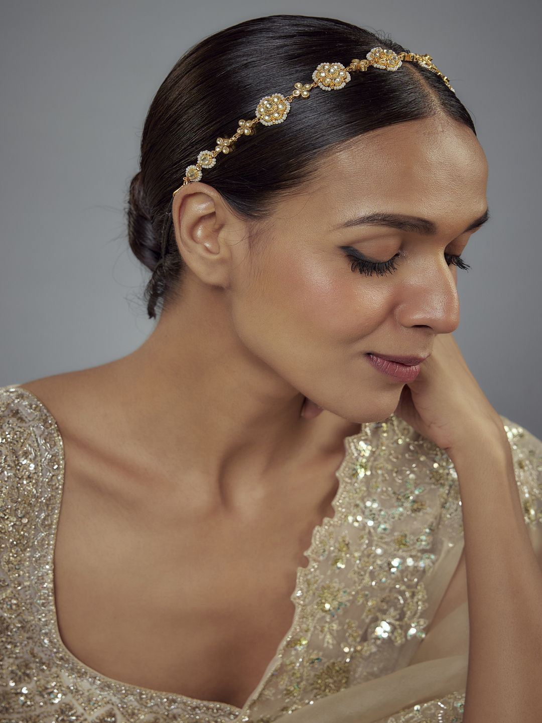 vivinia BY VIDHI MEHRA Saadgi Gold-Plated Kundan Studded & Beaded Matha Patti