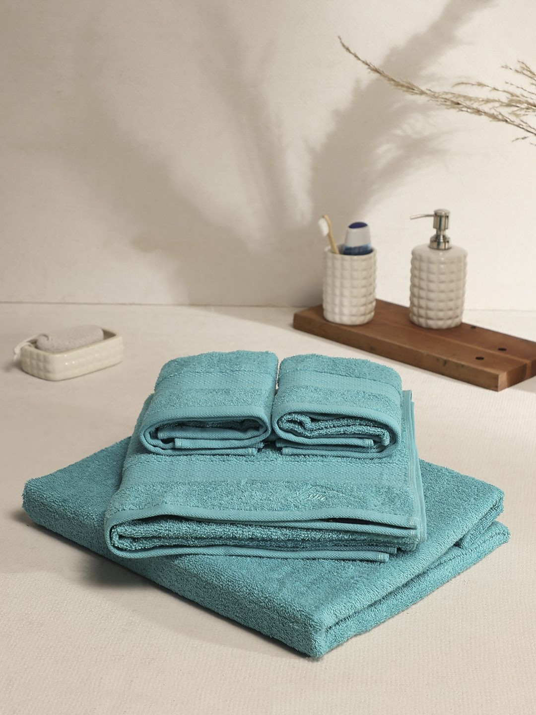 Monte Carlo Turquoise Blue 4 Pieces Pure Cotton 380 GSM Bath Towel