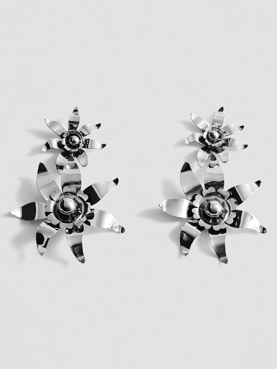 MANGO Set of 2 Floral Drop Earrings