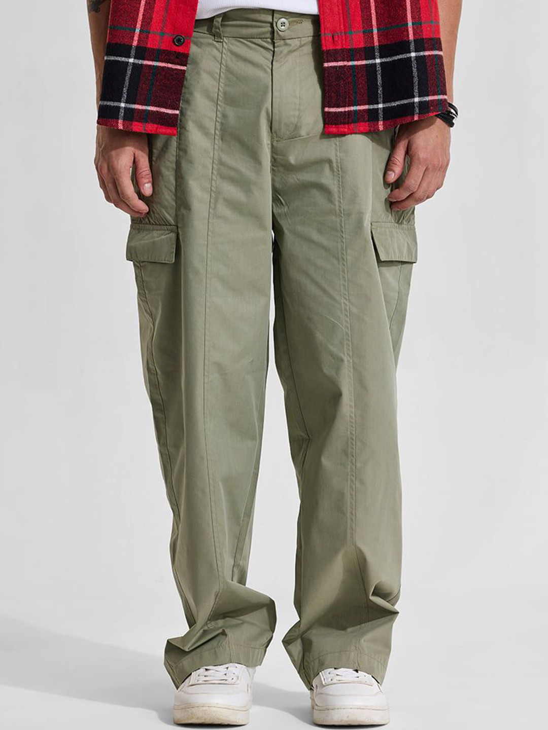 Snitch Men Olive Loose Fit Cargo Pants