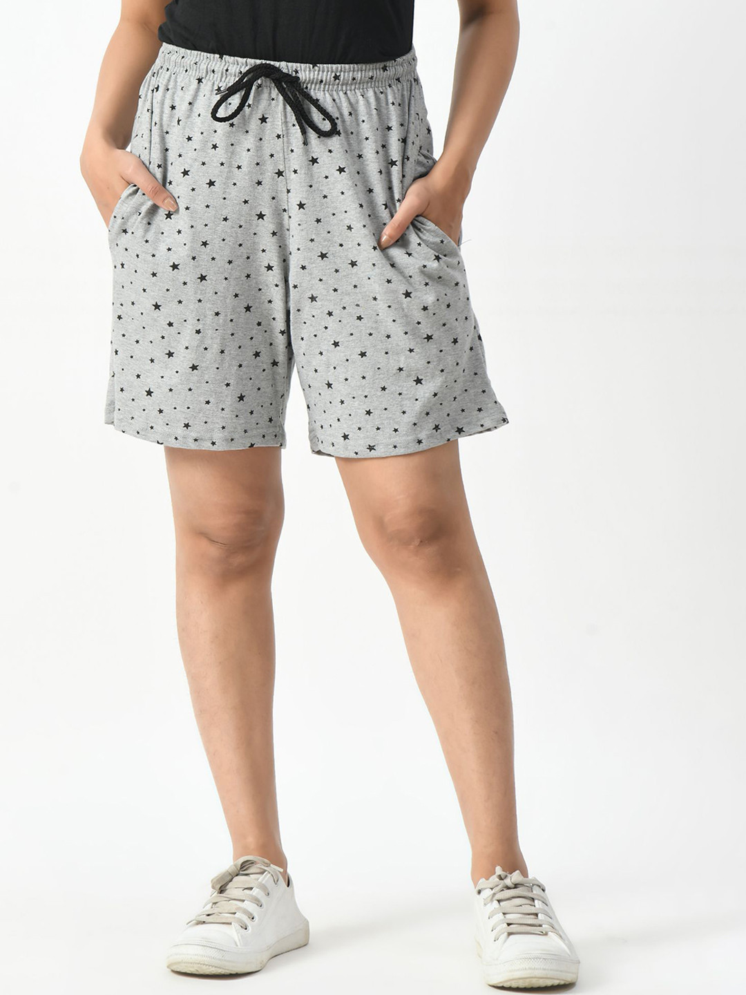 BAESD Women Stars Printed Relaxed Fit High-Rise Bermunda