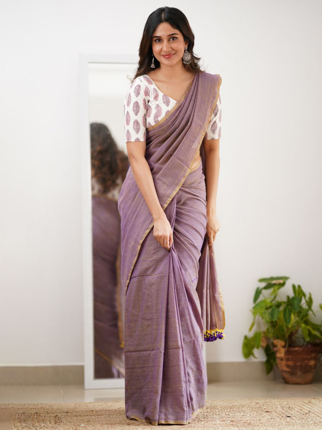 Sutisancha Onion Soft Cotton Saree with Blouse