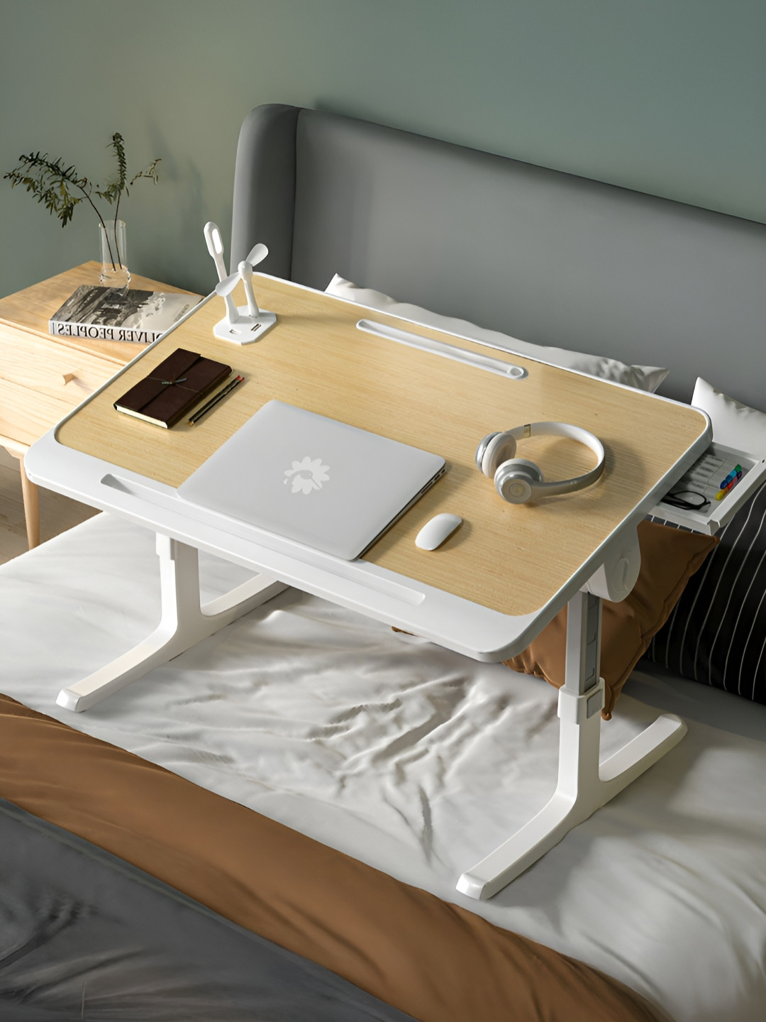 StarAndDaisy Portable Foldable Design with USB Charging Wood Laptop Table