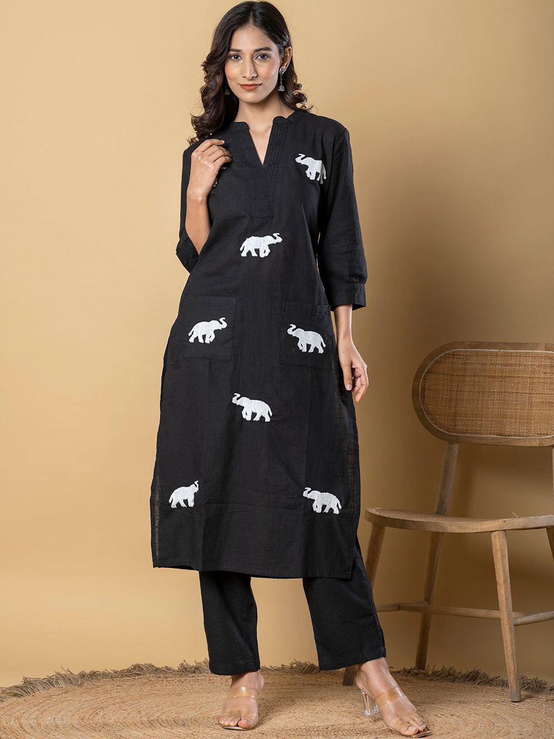 Readiprint Women Animal Embroidered Regular Thread Work Kurta with Palazzos