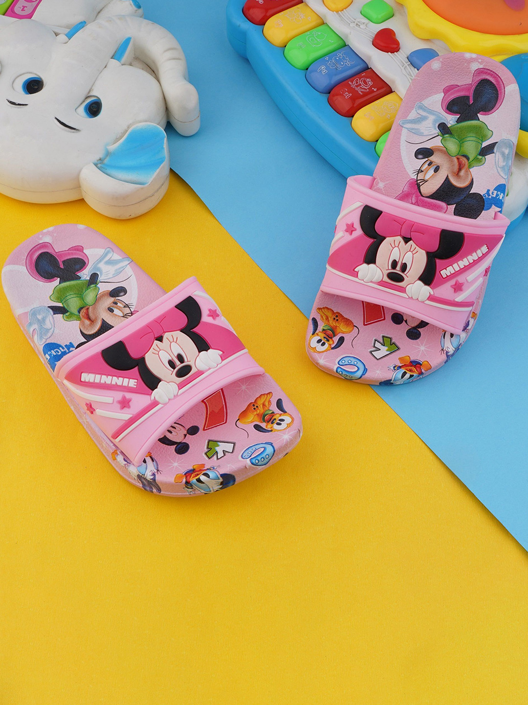 LMG Lifestyle Kid Mickey & Minnie Printed Rubber Sliders