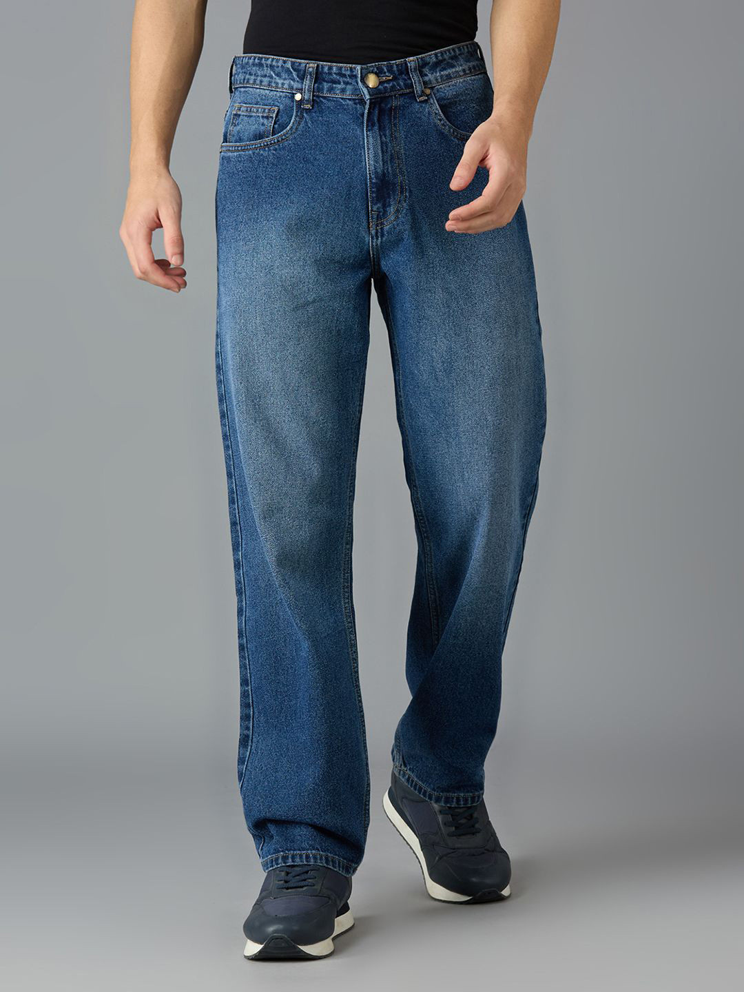 HangerLoop Men Straight Fit Light Fade Jeans