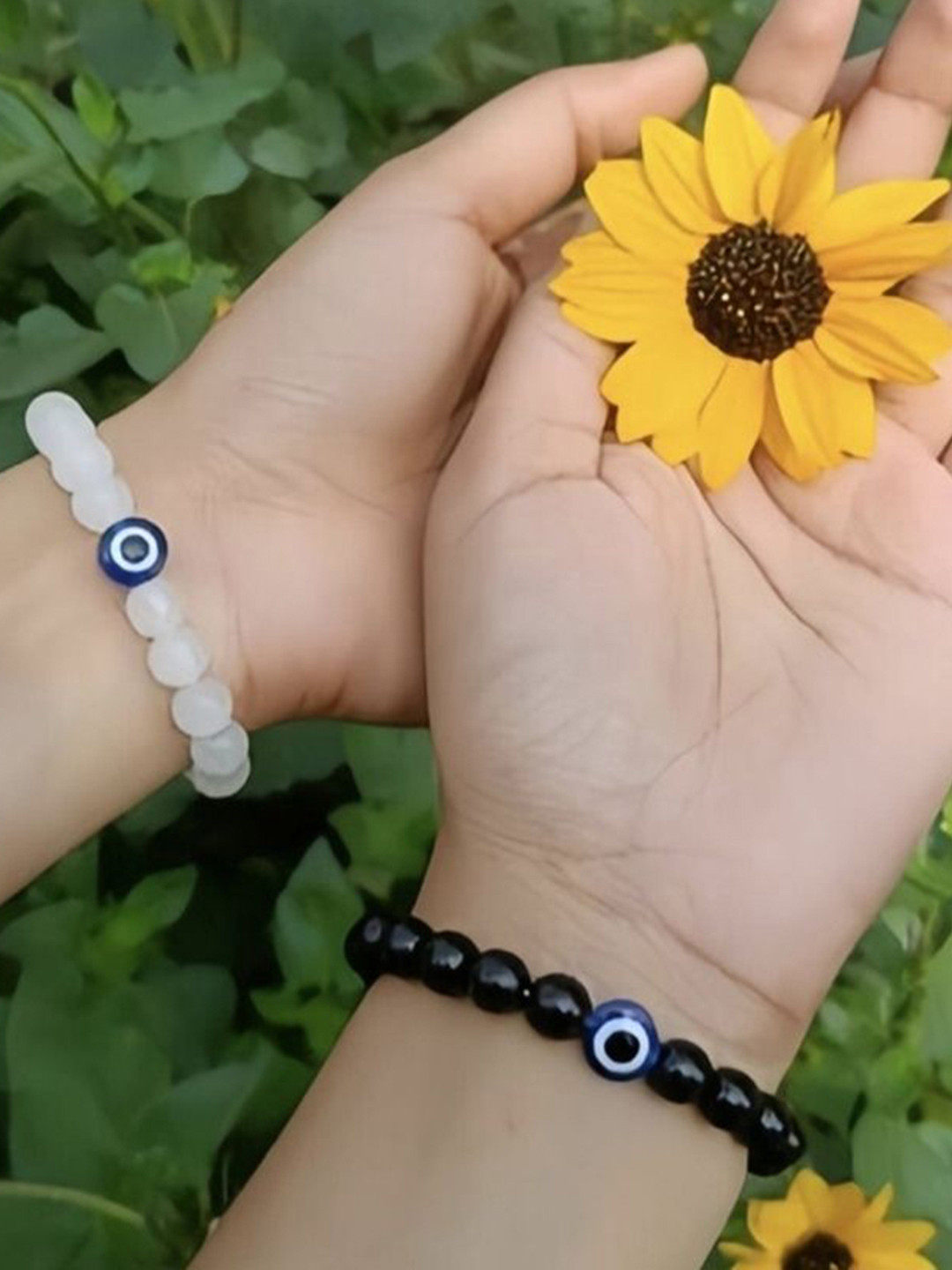 SZN Set Of 2 Artificial Beaded Eval Eye Elasticated Bracelet