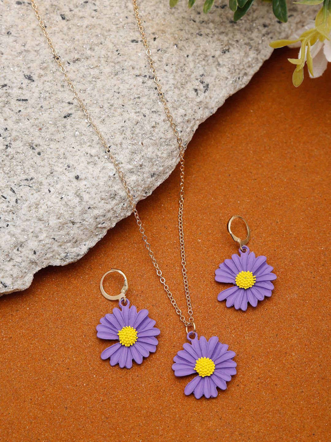 YouBella Gold-Plated Flower Jewellery Set