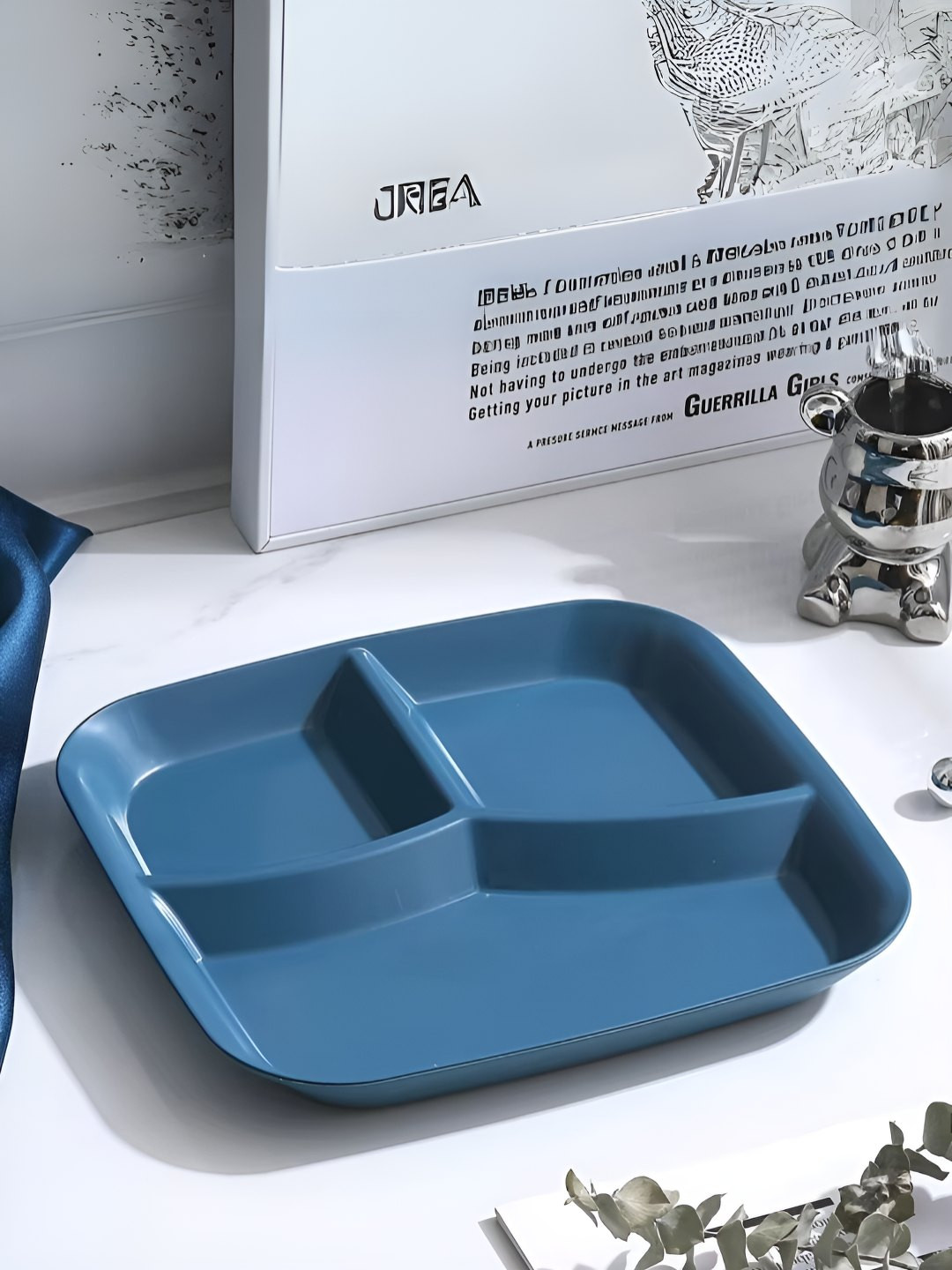 YELONA Navy Blue Bamboo Dishwasher and Microwave Safe Matte Plates