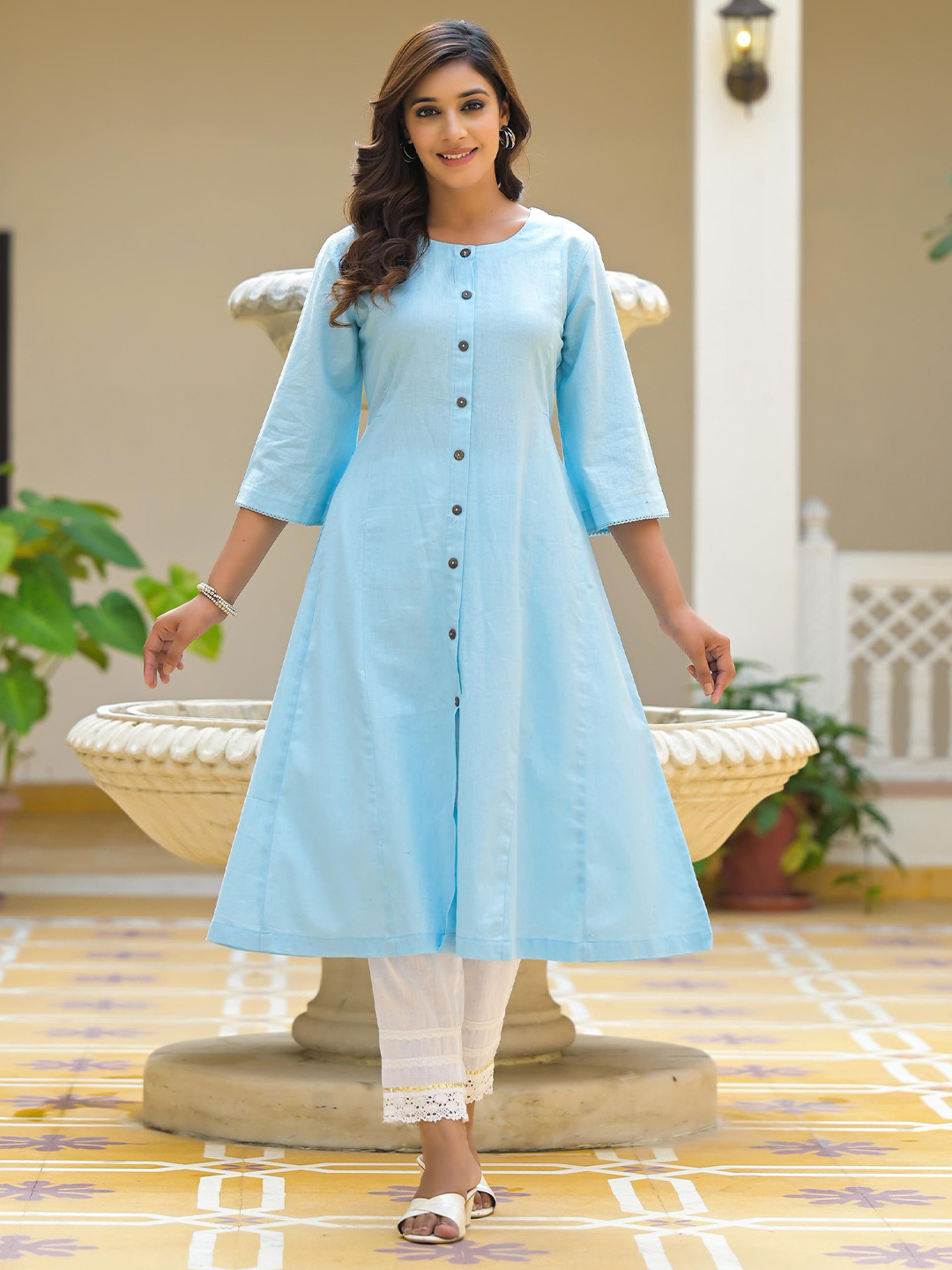 Juniper Solid A-line Cotton Linen Kurta With Button Closure