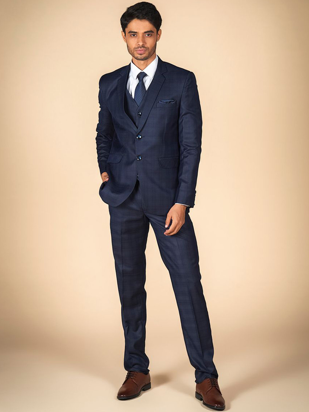 Dulha Ghar Single-Breasted Three-Piece Formal Suit