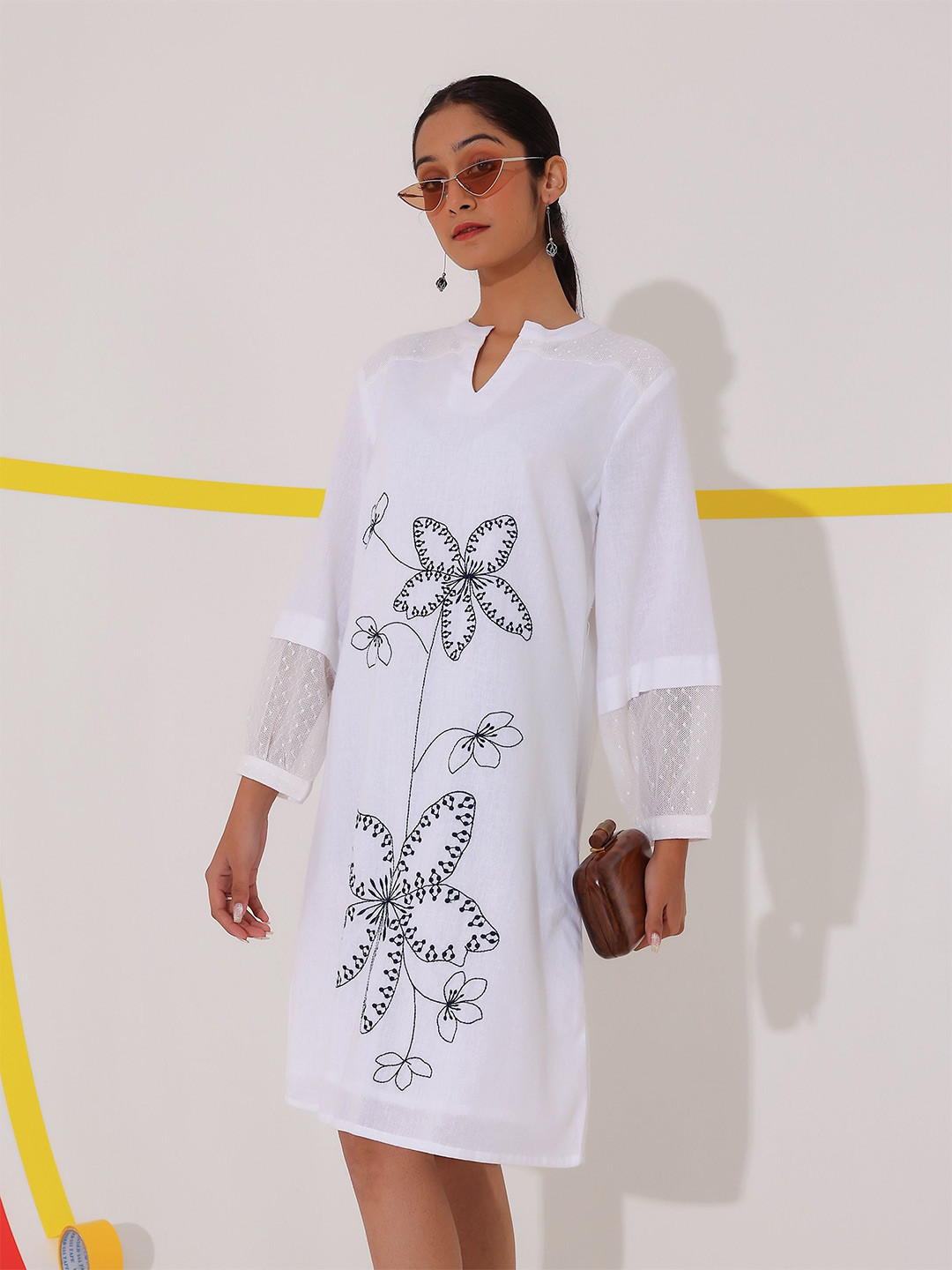 STIL O STITCH Women Embellished Embroidered Dress