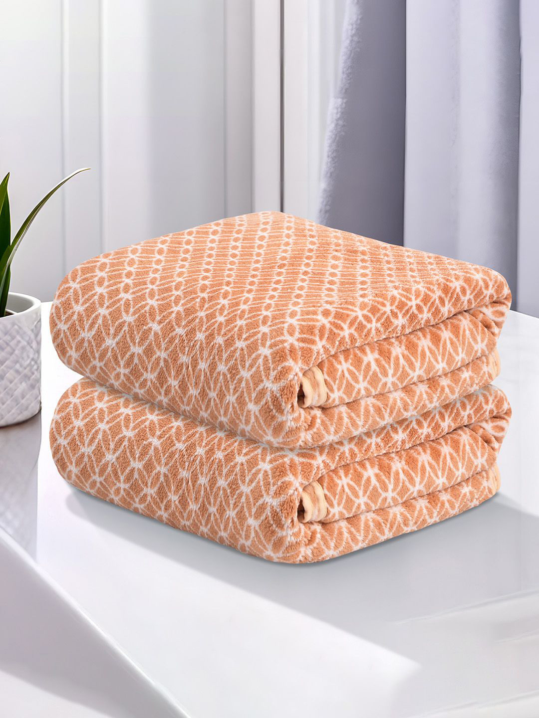 Kuber Industries Gold Toned 2 Pcs Printed 280 GSM Ultra Absorbent Soft Bath Towels