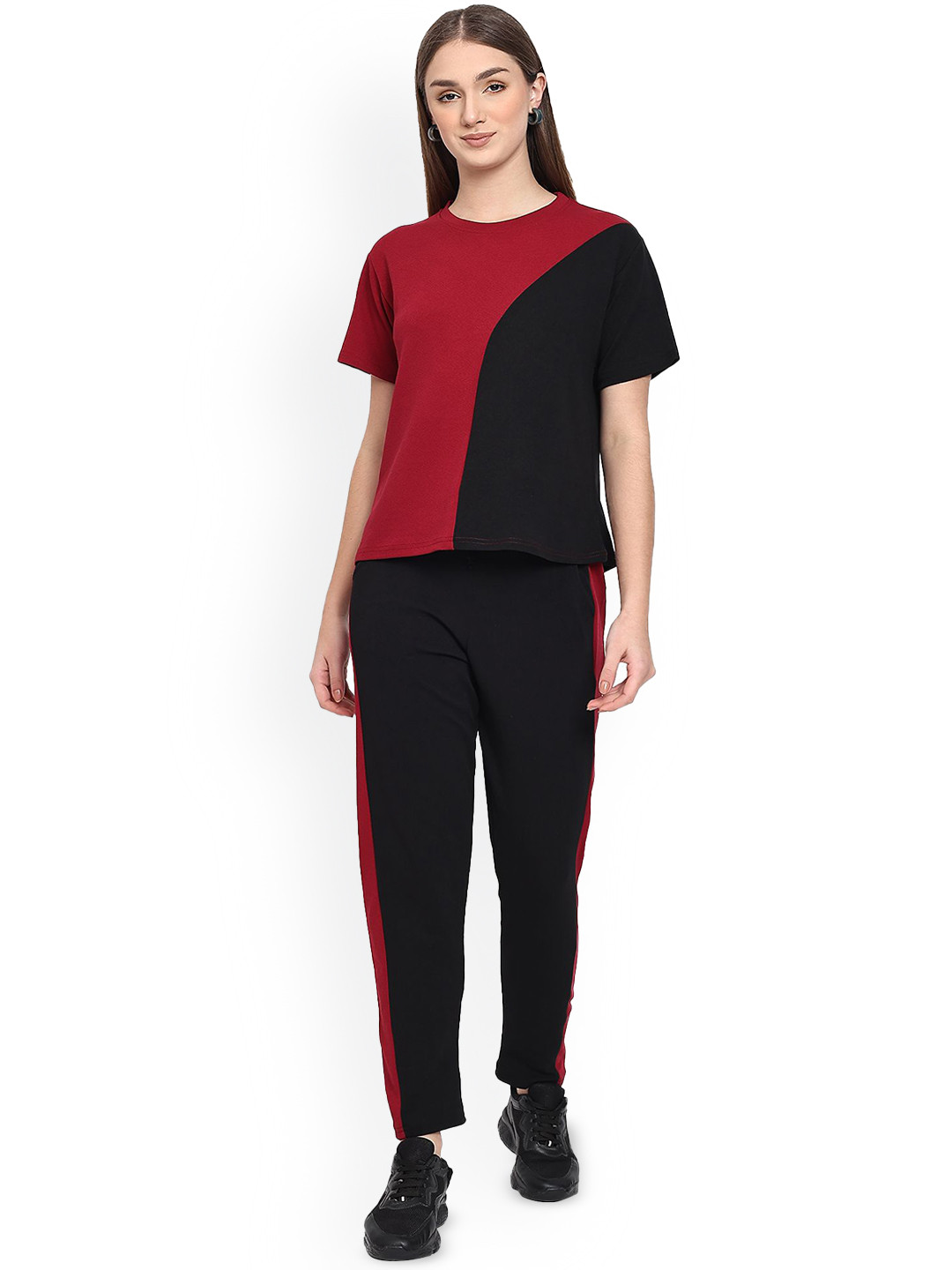 BOMBSHELL Colourblocked Short Sleeves T-Shirt With Trousers