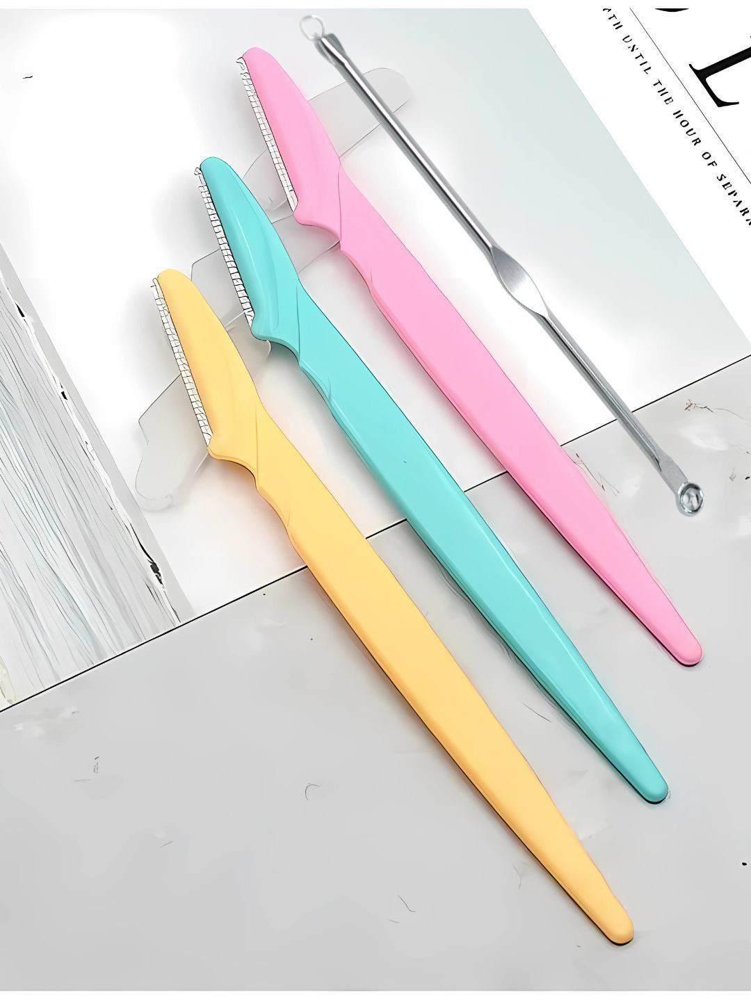 basicare Set Of 4 Eyebrow Razor & Black Head Remover