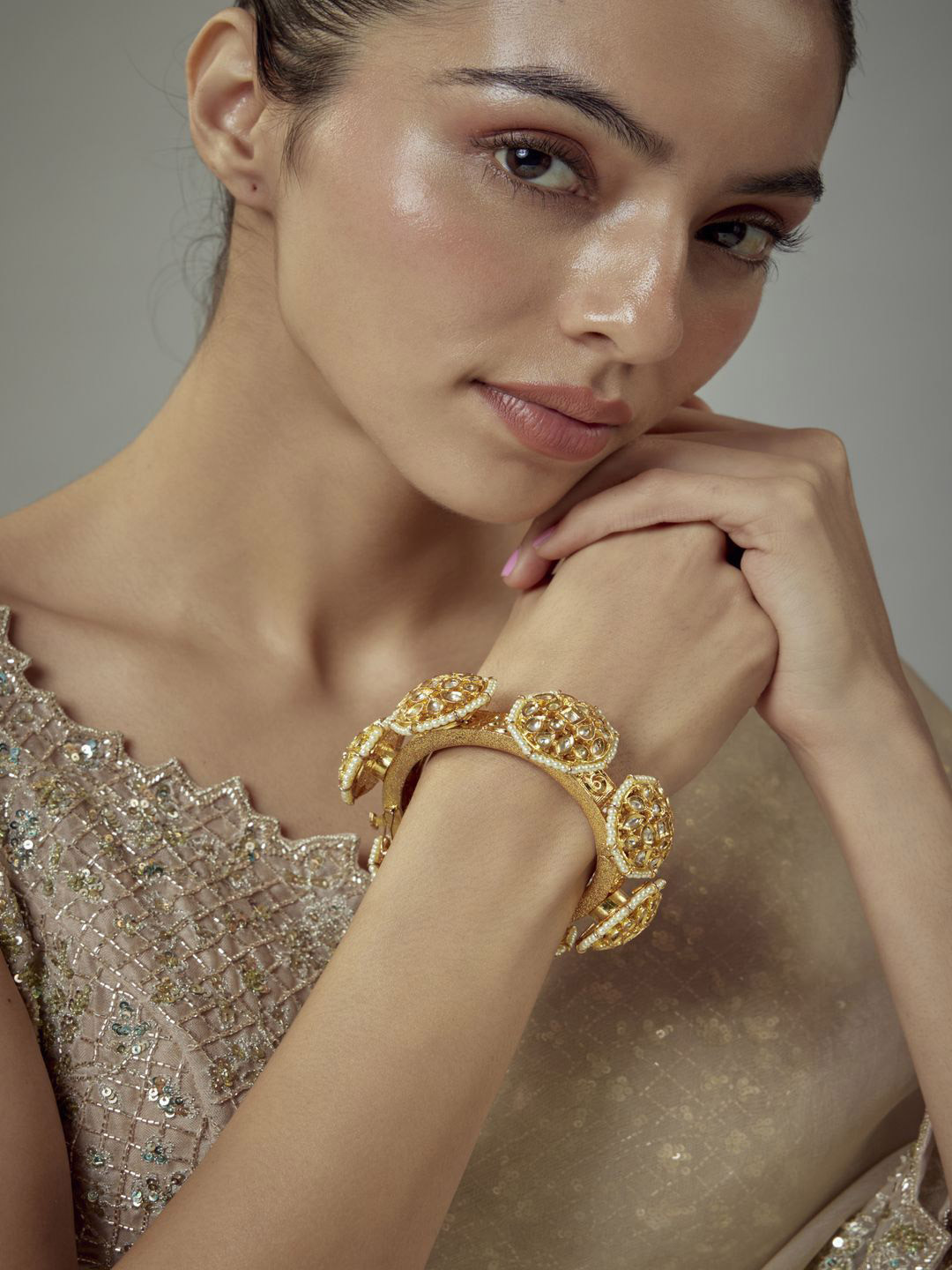 vivinia BY VIDHI MEHRA Saadgi Gold-Plated Kundan Studded Kada Bracelet