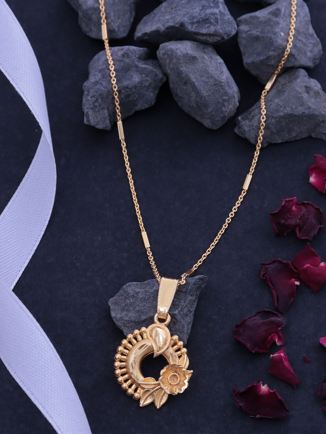 Ramdev Art Fashion Jwellery 22k Beautifull Flowers Gold-Plated Pendants With Chains