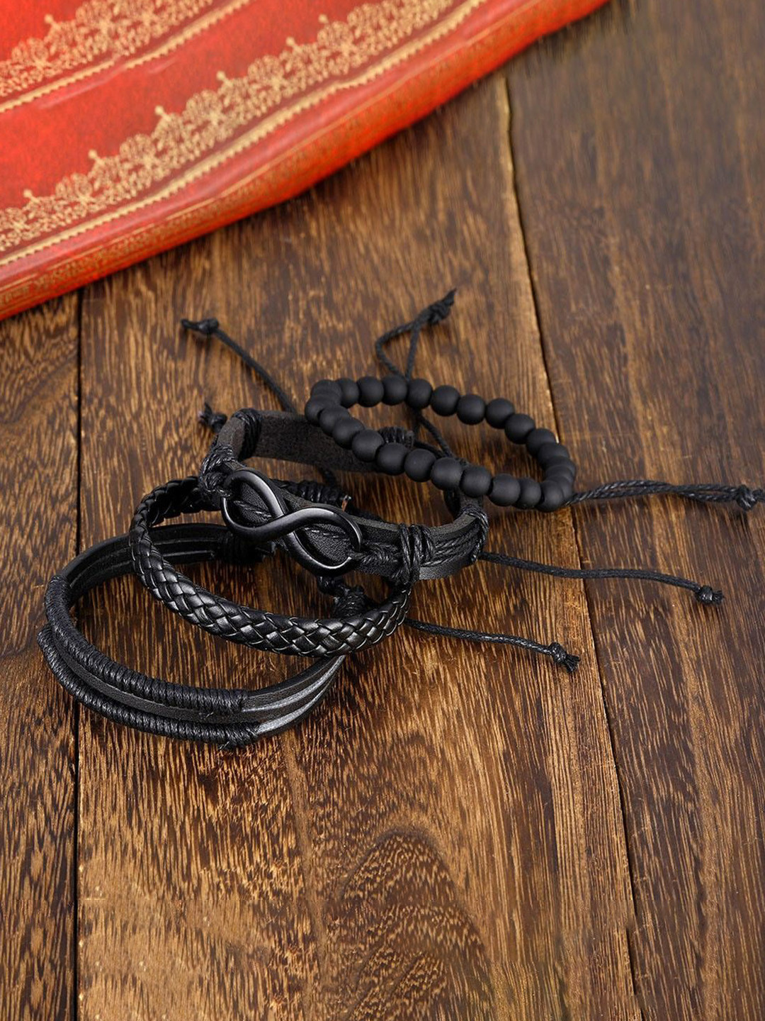 VIEN Men Set Of 4 Wraparound Leather Bohemian Bracelet