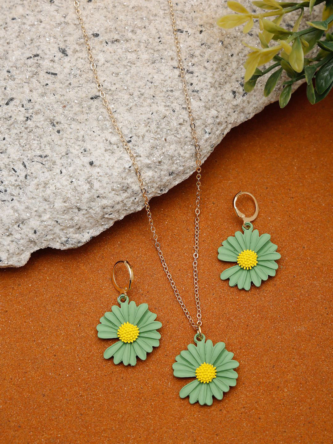 YouBella Gold-Plated Flower Jewellery Set