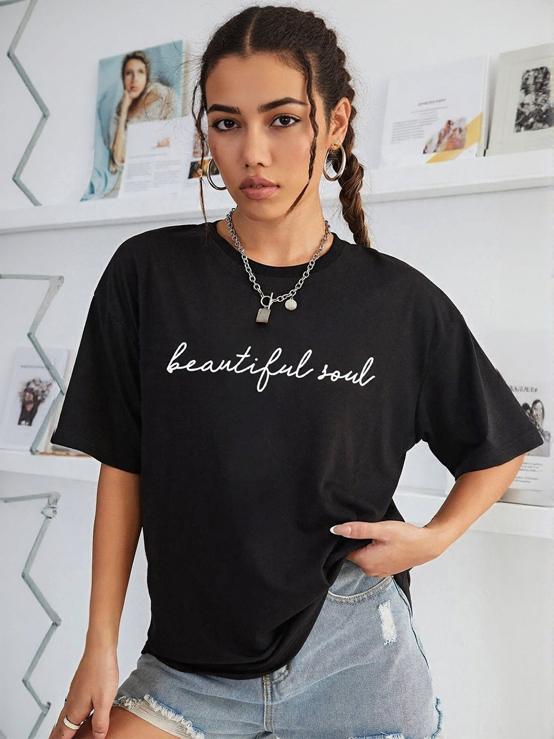 Outzidr Black Oversized Graphic Print T-Shirt