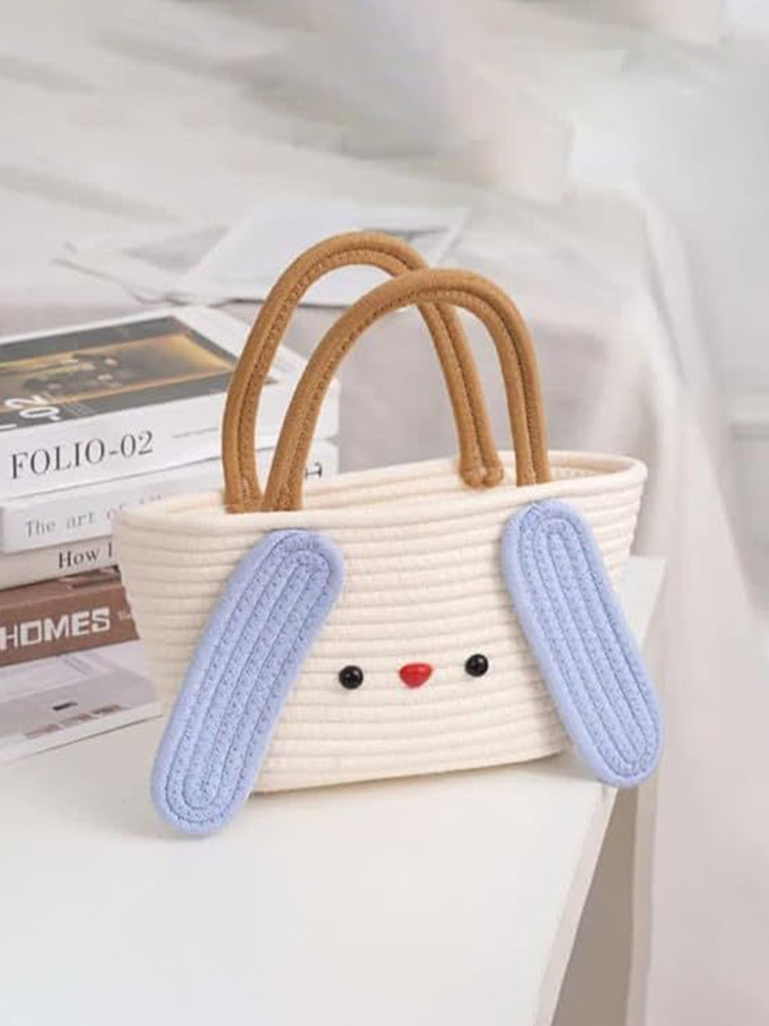 Bajo's Structured Tote Bag with Tasselled