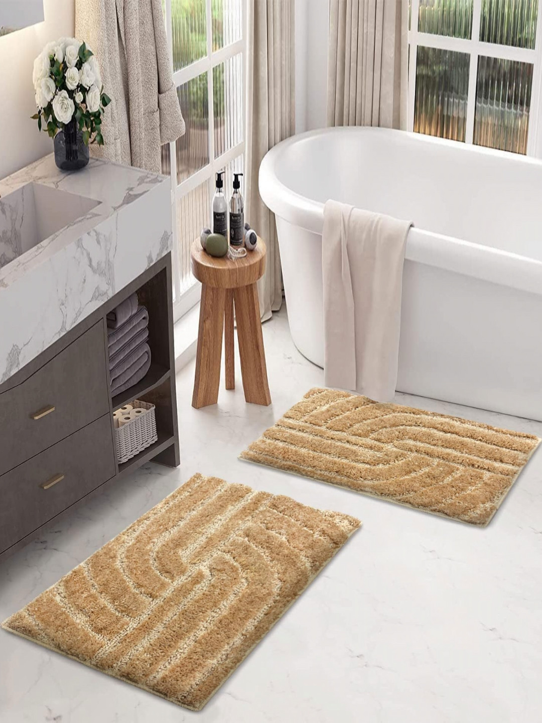 LUXEHOME INTERNATIONAL Scotland Maze Gold Toned 2 Pieces Microfiber Anti Skid Bath Rugs