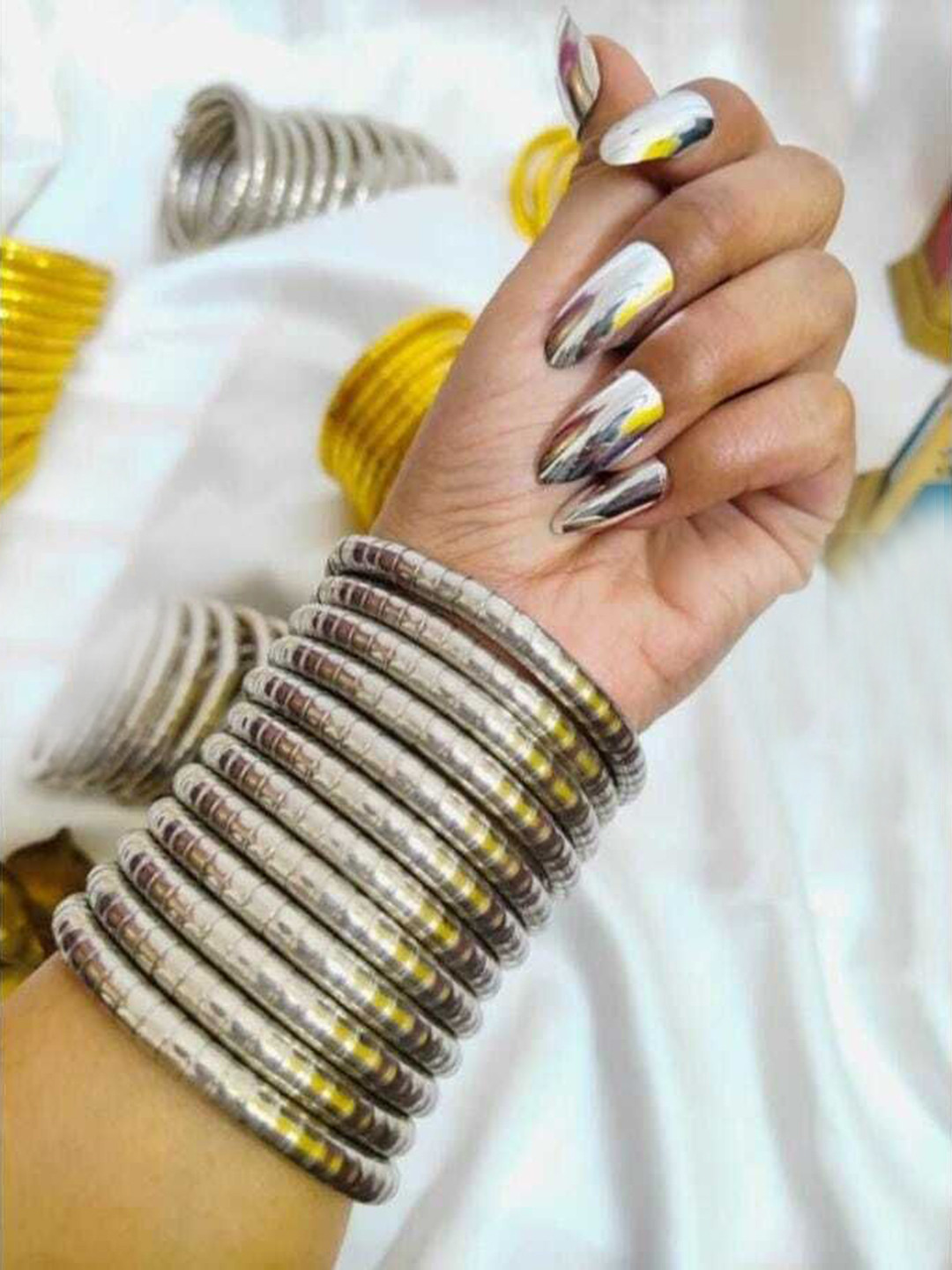 SZN Princess Evening Shine Oxidised Bangle