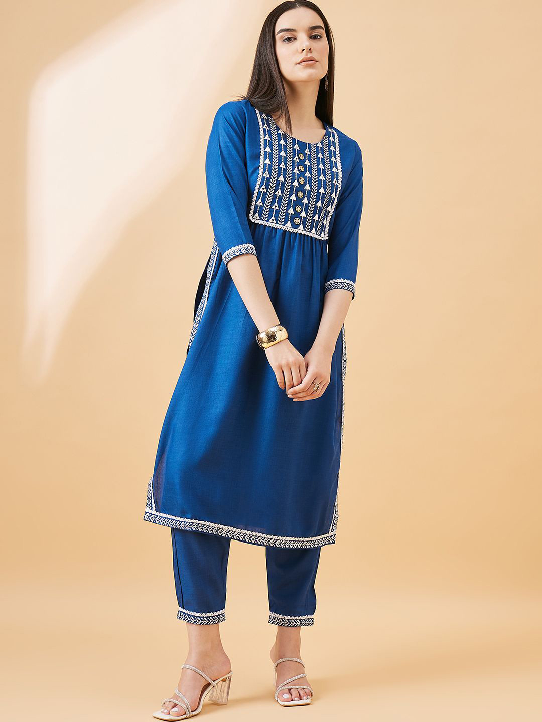 HERE&NOW Geometric Yoke Design Round Neck Naira Style A-Line Kurta With Trousers