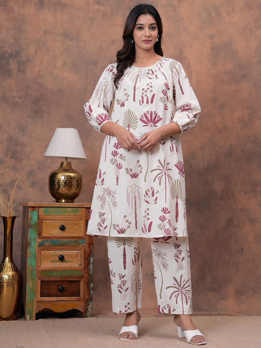 Ka-mee Floral Printed Rond Neck Pure Cotton Tunic With Trouser
