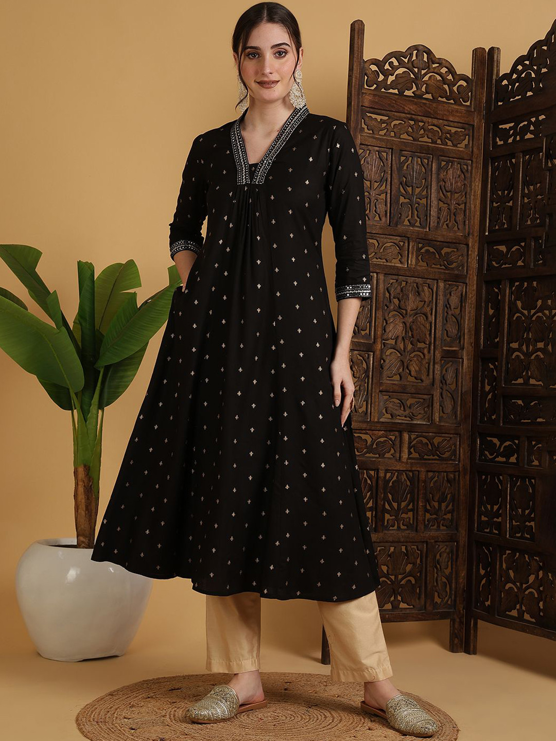 GULMOHAR JAIPUR Ethnic Motifs Embroidered V-Neck Sequinned A-Line Kurta