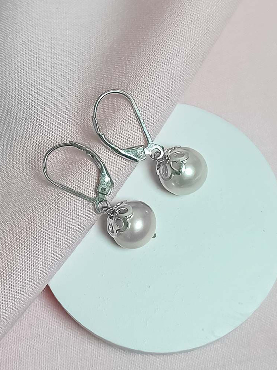 Women 925 Sterling Silver Contemporary Shaped Real Pearl Drop Earrings